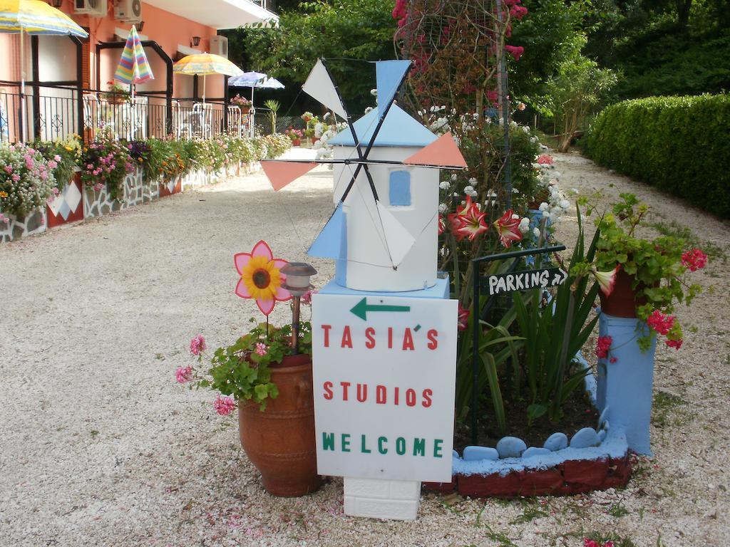 Tasia Studios Perivólion Exterior photo